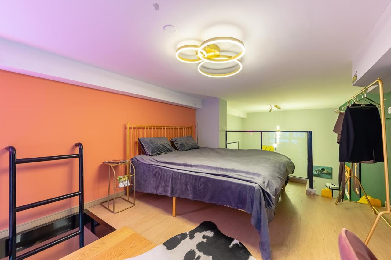 Loft Apartment With Slide Hammock With Movie Viewing Hangzhou Bagian luar foto